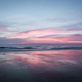 Zonsondergang aan zee sur Peter Bruijn