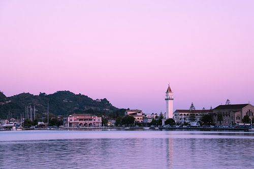 De haven van Zakynthos