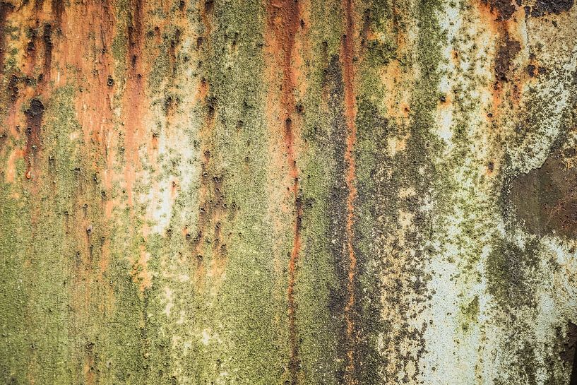 Rusty tubes by Truus Nijland