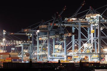 Maasvlakte bij nacht van Cobi de Jong