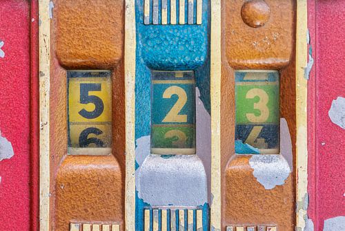 The Retro slot machine by Martin Bergsma