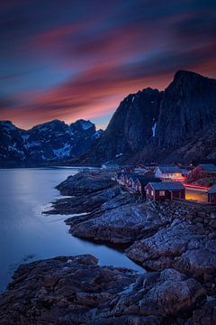Magnifique coucher de soleil sur les îles Lofoten en Norvège