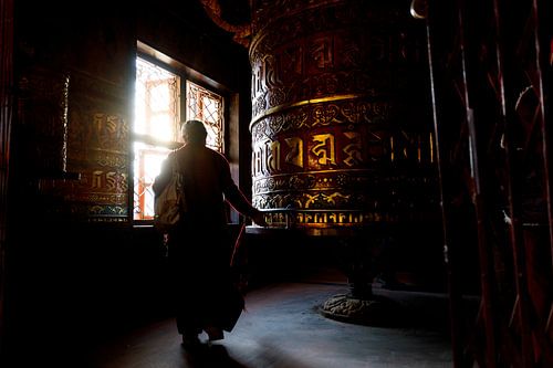 Prayer wheel in Nepal by Marvin de Kievit