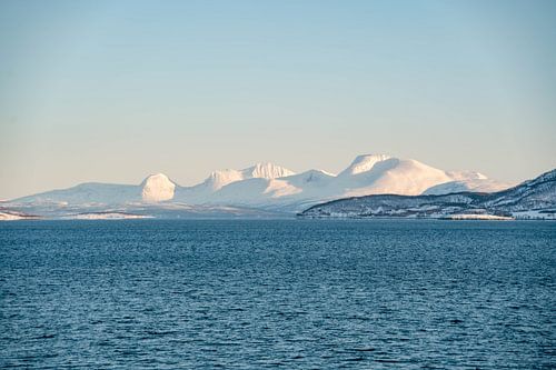 Zonsondergang bij Tromso in de winter