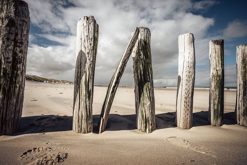 A beautiful cloudy sky on the beach of Domburg. by Jolanda Bosselaar