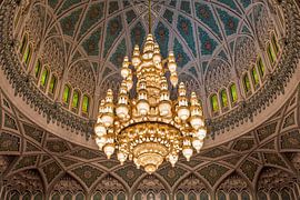 Chandelier in the Sultan Qaboos mosque by Antwan Janssen