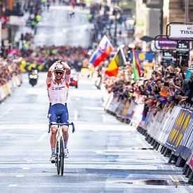 Quel parcours ! - Mathieu Coupe du Monde Glasgow sur Leon van Bon