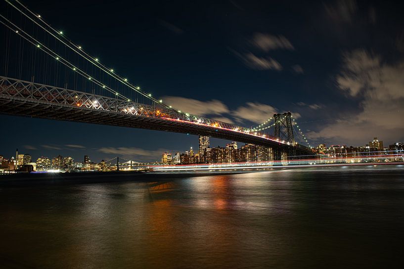 Williamsburg Bridge by Stefan Havadi-Nagy