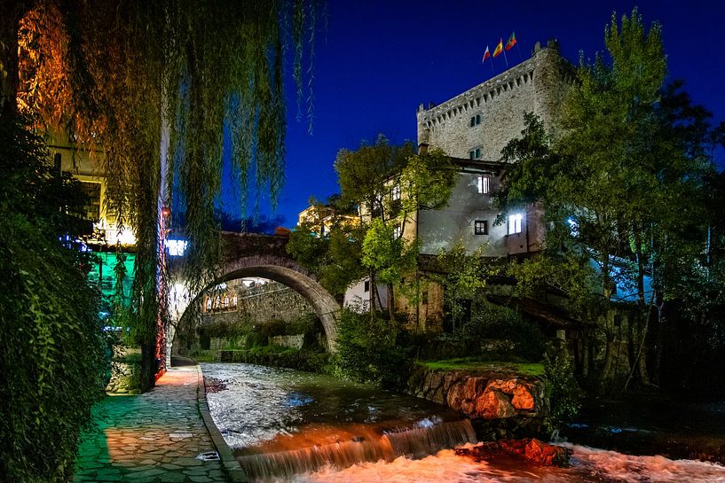Potes, Spain | Picos de Europa | Old stone bridge | Travel photography by Heleen Klop