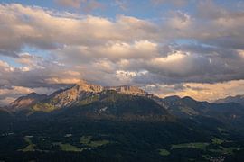 Dramatic view from the Kneifelspitze to Hoher Göll and Kehlsteinhaus at sunset. by Jiri Viehmann