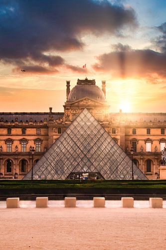 Louvre Museum