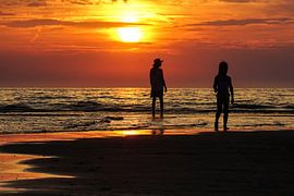Zee, zon en strand sur Dirk van Egmond