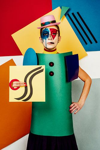 Suprematistisches Porträt von Lena Naymkina von Photographer
