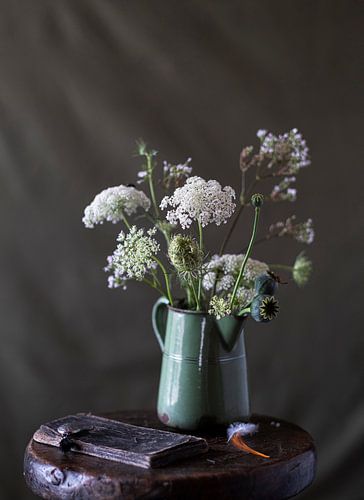 Sommer in frischem Weiß und Grün