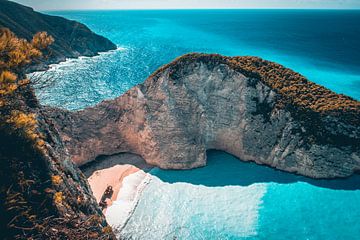 Abandoned shipwreck in Zakynthos by Leon Weggelaar