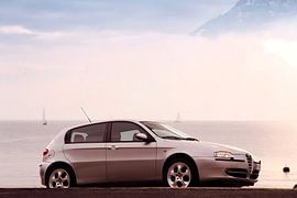 Alfa Romeo 147 by Art Indi