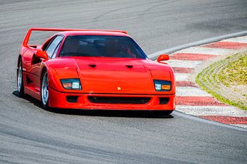 Ferrari F40 superauto uit de jaren tachtig