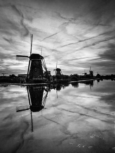 Zwart wit Kinderdijk