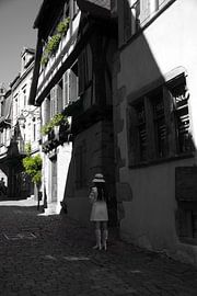 Unbekannte Frau unterwegs von Pascal Mairesse