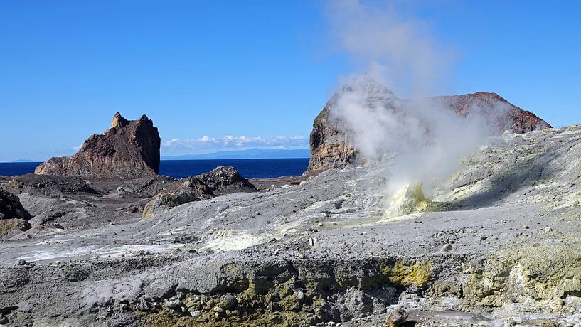 Whakaari oder White Island in Neuseeland von Aagje de Jong
