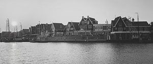 Port Volendam en noir et blanc sur Chris Snoek