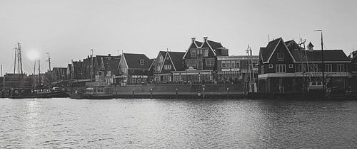 Haven Volendam in zwart wit