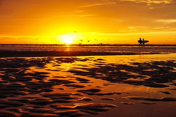 Zon, zee en strand van Dirk van Egmond