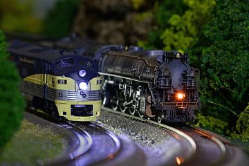 American model railways E7 and Heavy Mountain