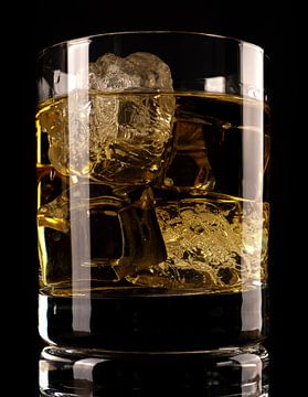Glas whisky van Andreas Berheide Photography
