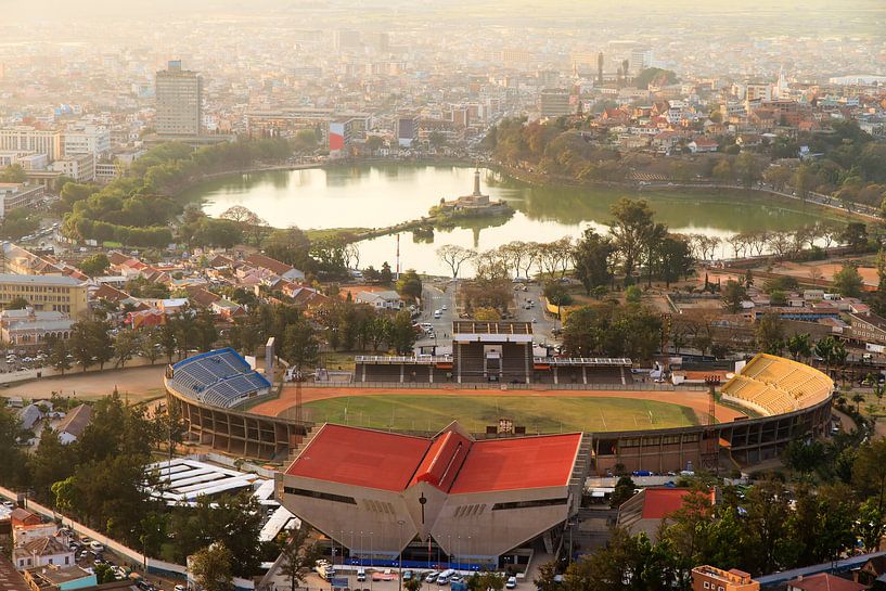 Antananarivo uitzicht over de stad van Dennis van de Water