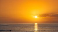 oranje zonsondergang van Jonathan van Rijn thumbnail