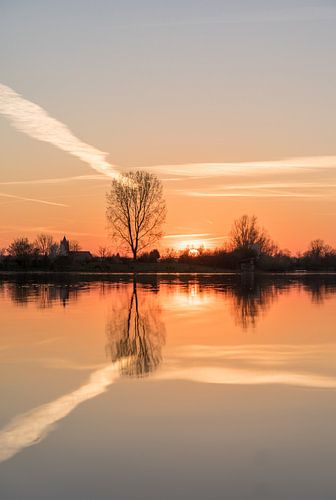 Zondondergang bij Kraaijenbergse plassen