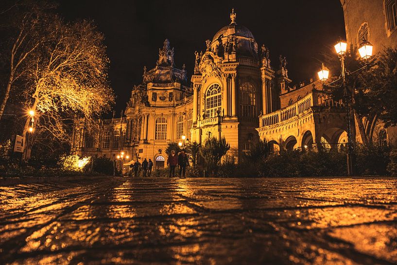 Budapest by Hello Pompoyo