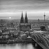 Köln schwarz-weiß von Michael Valjak