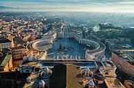 Sonnenaufgang auf dem Petersplatz, Vatikanstadt, Rom, Italien von Sebastian Rollé - travel, nature & landscape photography Miniaturansicht