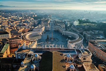 Zonsopgang bij St. Pietersplein, Vaticaanstad, Rome, Italië van Sebastian Rollé - travel, nature & landscape photography