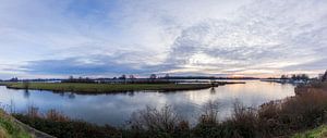 Zonsondergang over het water