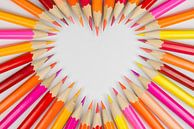 Houten gekleurde potloden als achtergrond foto  von Tonko Oosterink Miniaturansicht