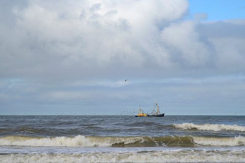 Bateau de pêche près de Texel