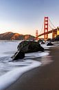 Golden Gate Bridge bij Zonsopgang van Peter Hendriks thumbnail