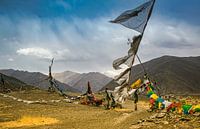 Dramatischer Himmel im Tal der Könige, Tibet von Rietje Bulthuis Miniaturansicht