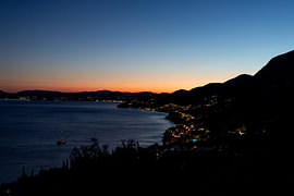 Griechischer Sonnenuntergang von Guido Akster