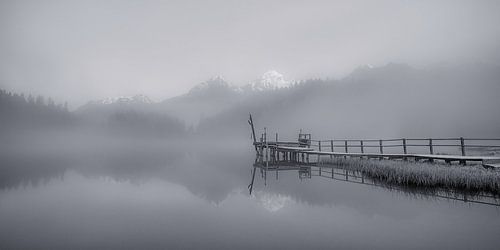 Lake Staz jetty with fog