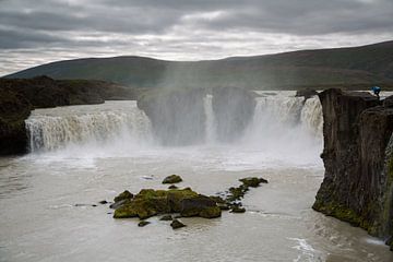Godafoss waterval in IJsland van Menno Schaefer