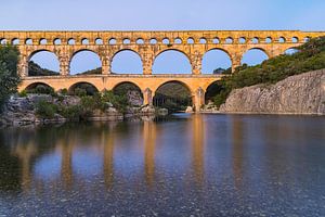Sonnenaufgang am Pont Du Gard, Frankreich