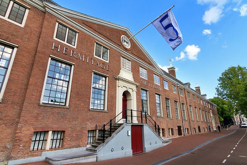 Hermitage Amsterdam by Dennis van de Water
