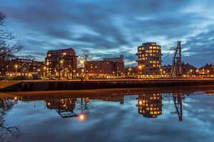 Cereolfabriek en Meyster's Buiten Utrecht avondsfeer. van Russcher Tekst & Beeld