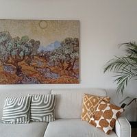 Kundenfoto: Olivenbäume mit gelbem Himmel und Sonne, Vincent van Gogh, als ArtFrame