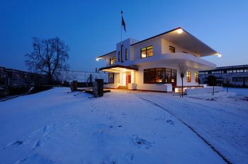 Die Fassade der Villa Jongerius am Kanaalweg in Utrecht