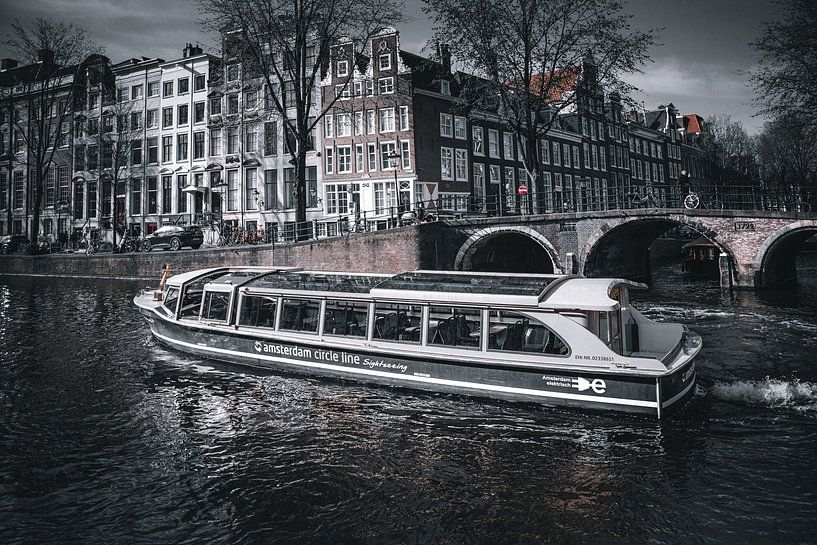 Amsterdam in Nederland is niet alleen zwart en wit van Thilo Wagner